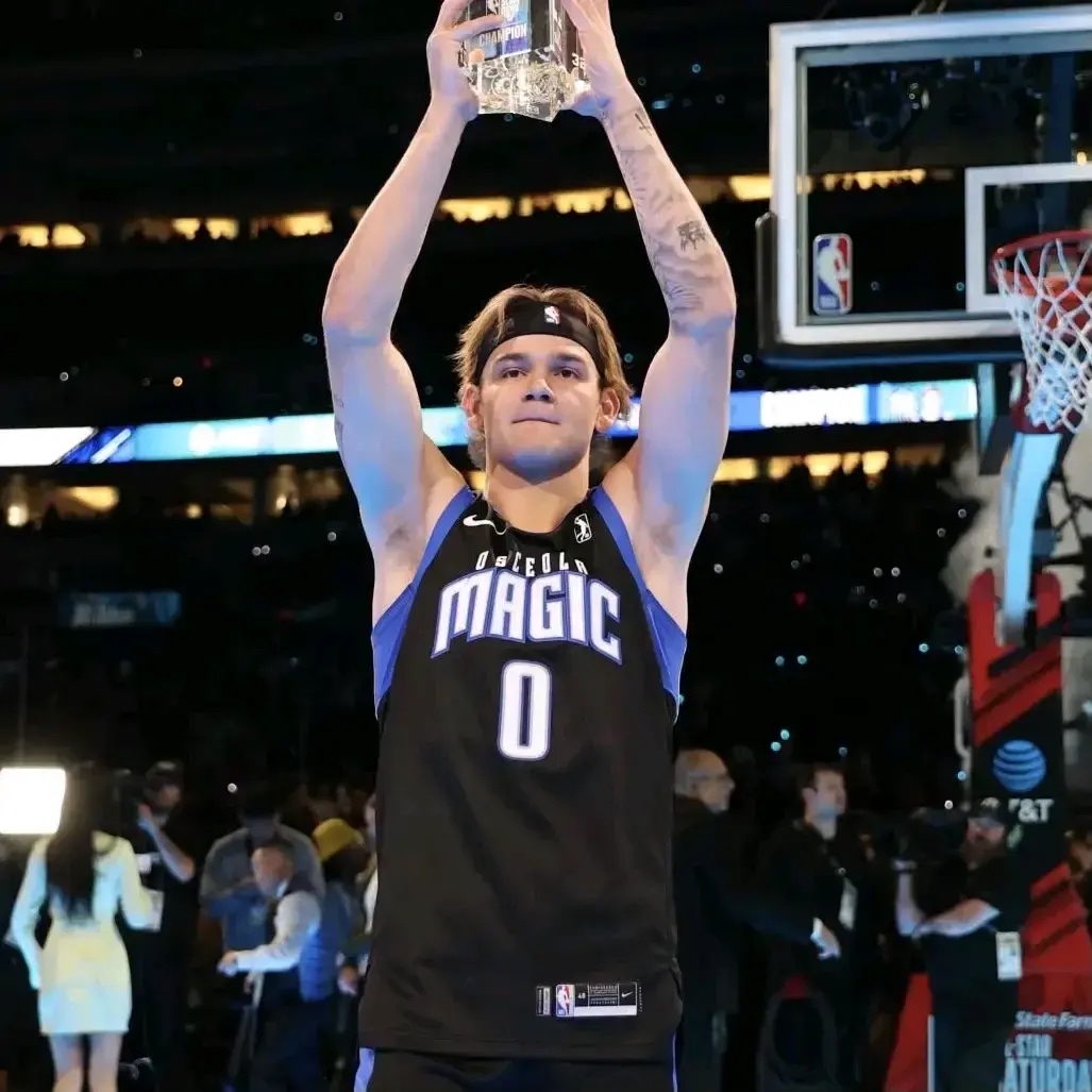 九游游戏中心官网-关于赛前奥兰多魔术备战NBA季后赛,防线松动细节曝光,媒体盛赞,轮换策略成焦点的信息